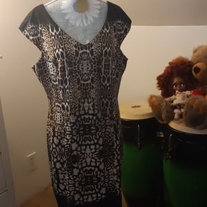 Side zip stretchy dress